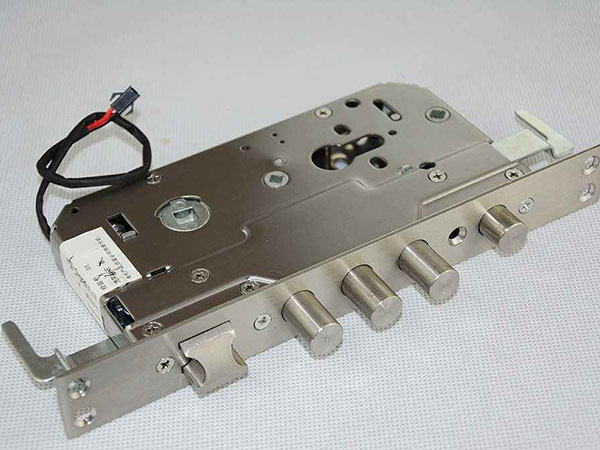 金山屯24小时上门开锁公司